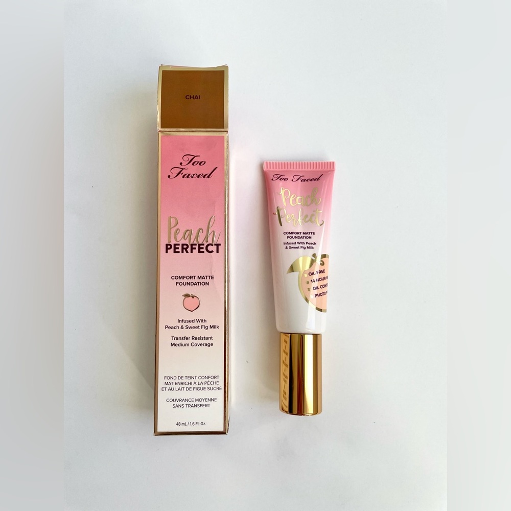 Chai Shade - Peach Perfect Comfort Matte Foundation - Too Faced - NIB -Full Size
